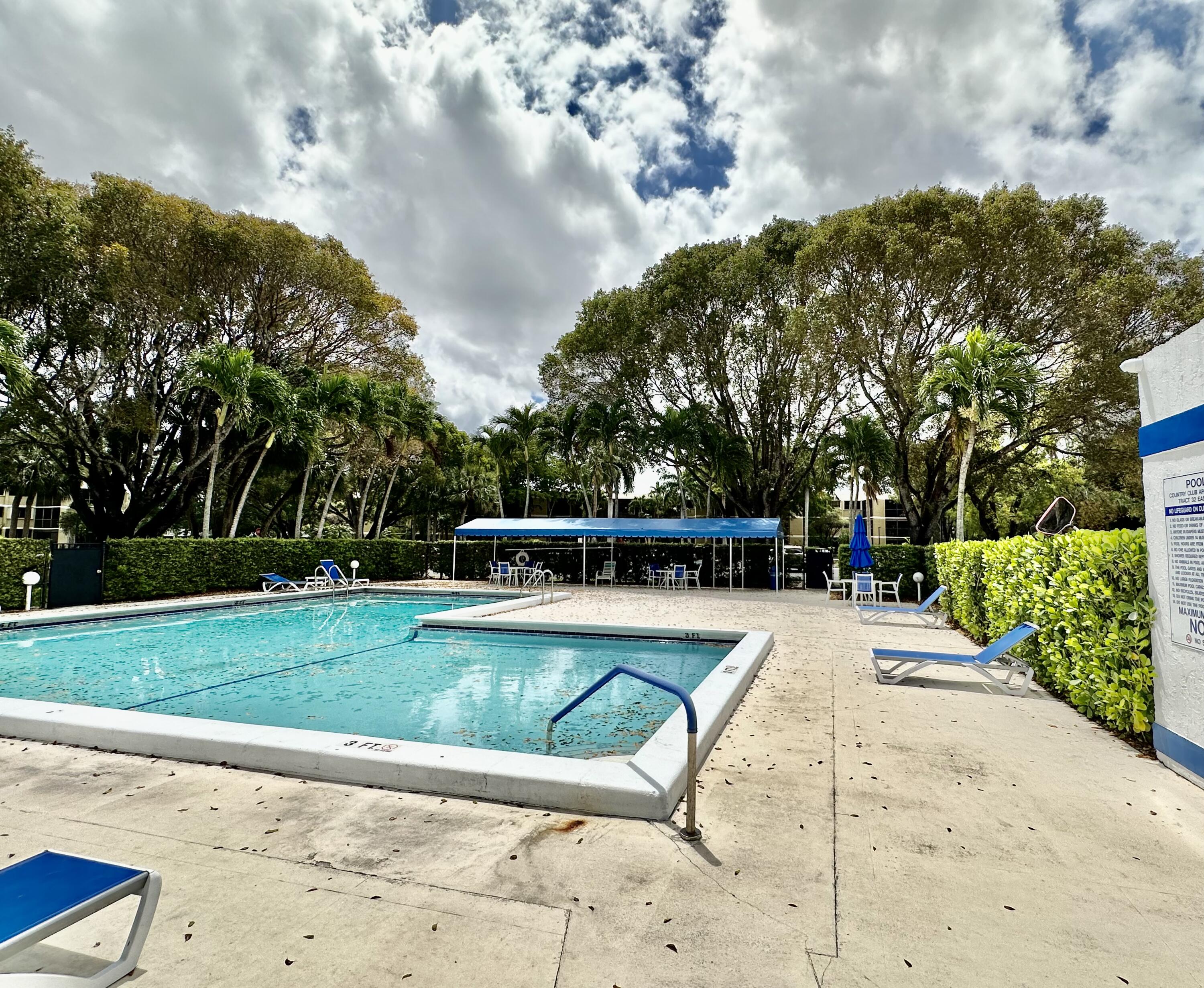 16200 Golf Club Road, Unit 206 Weston, FL 33326 - Photo 31 of 39 Pool