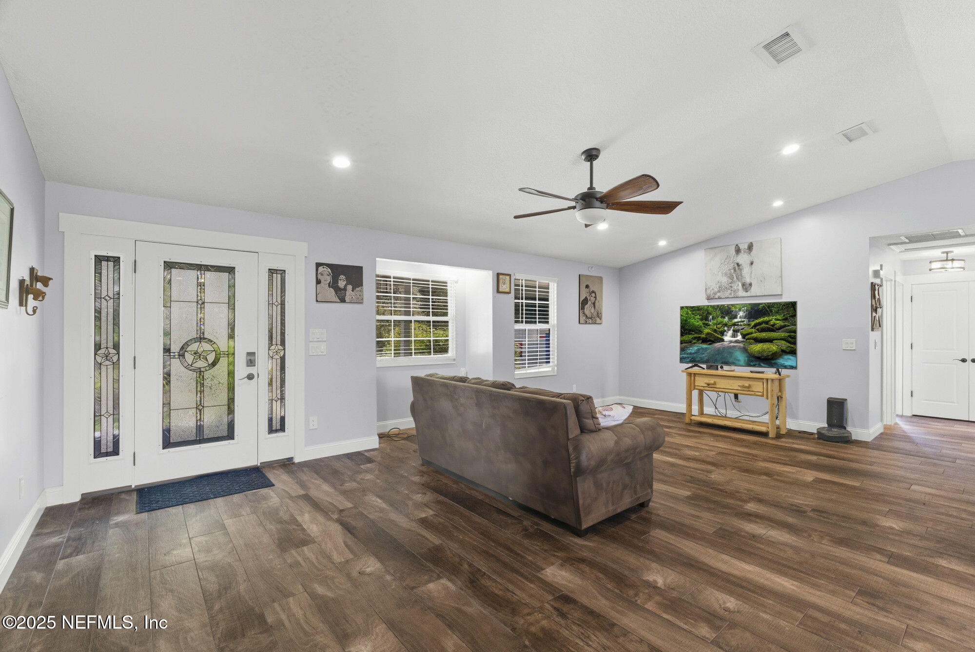 4299 Hawk Haven Road Middleburg, FL 32068 - Photo 20 of 100 Entry and Family Room