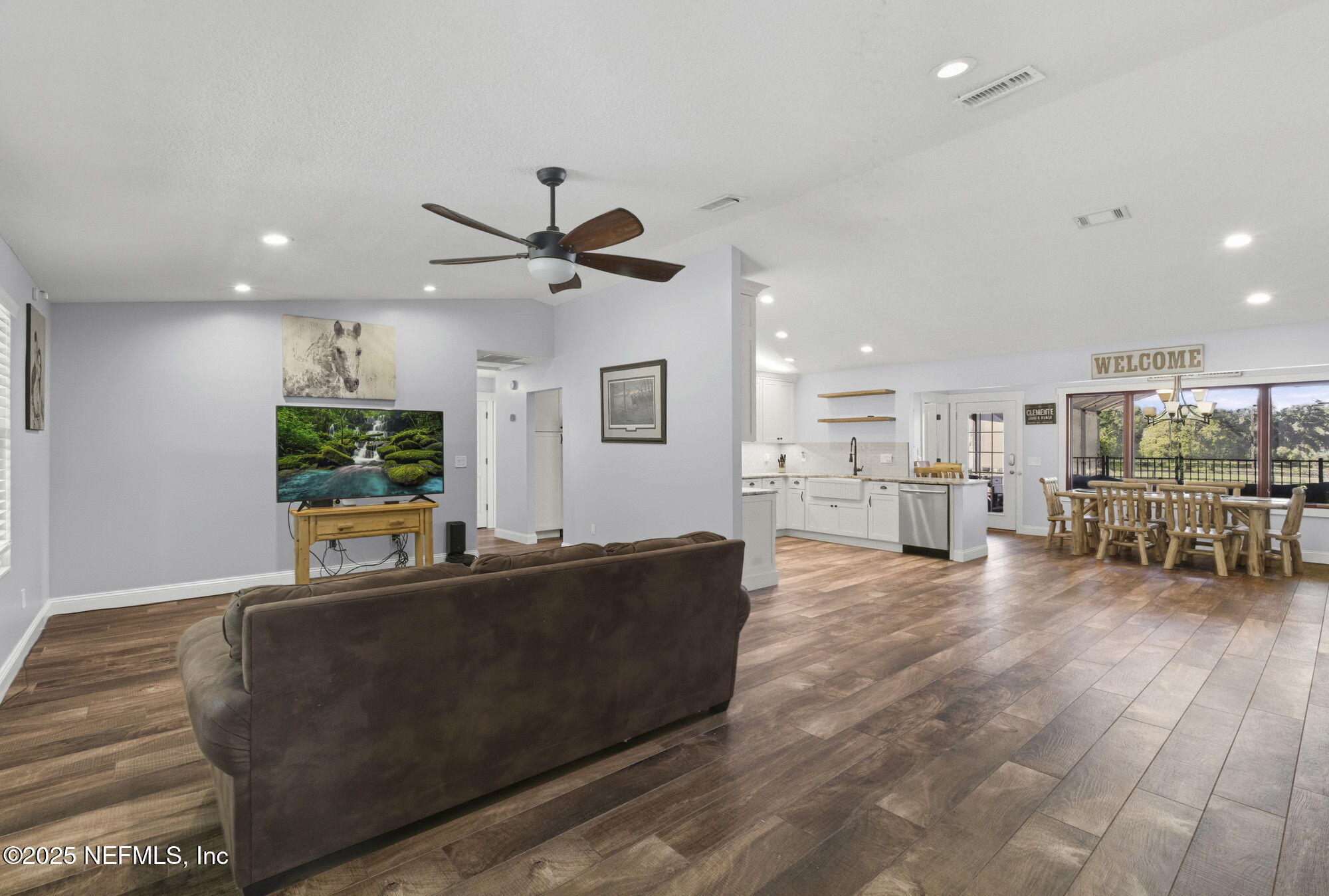 4299 Hawk Haven Road Middleburg, FL 32068 - Photo 21 of 100 Family Room 2