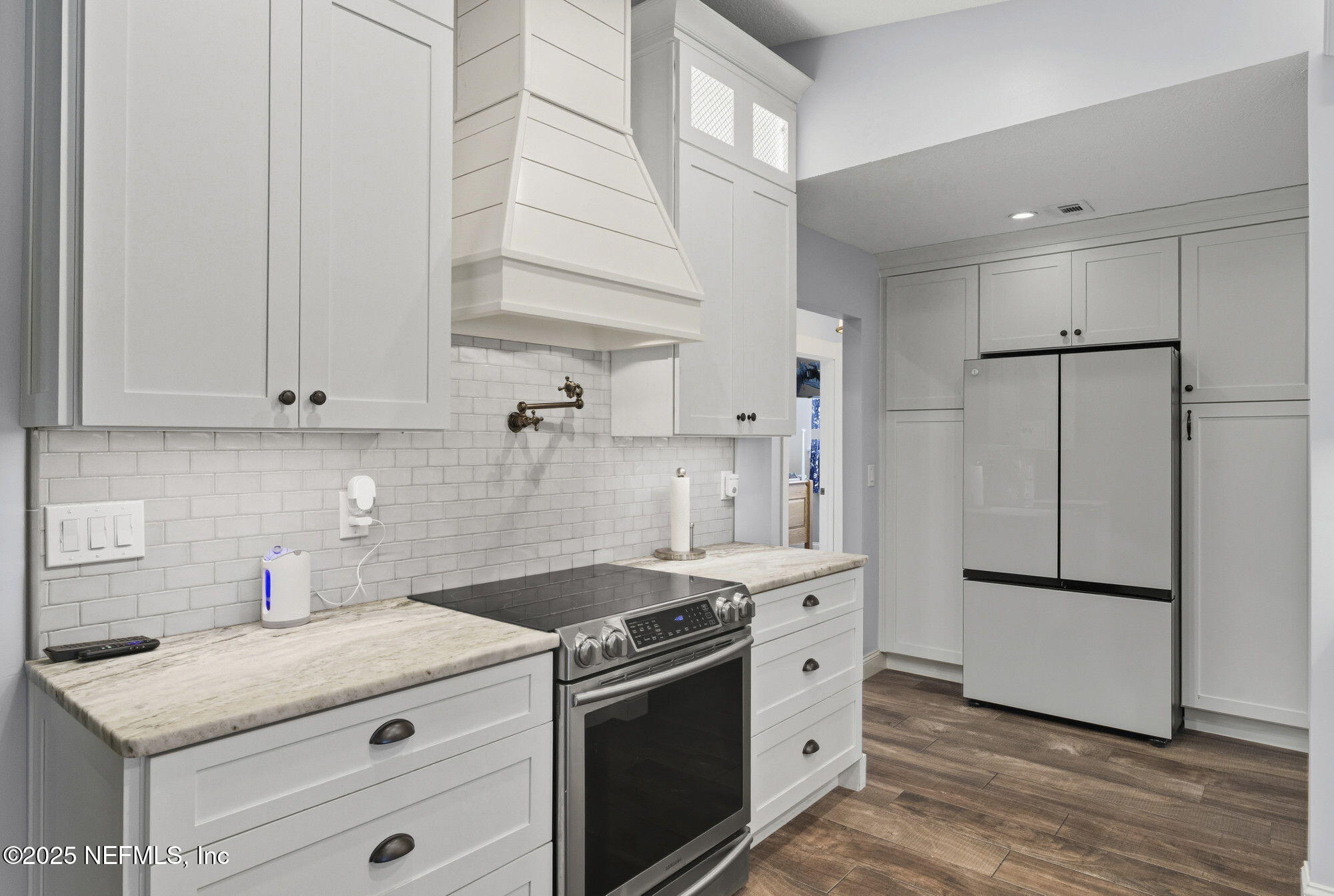 4299 Hawk Haven Road Middleburg, FL 32068 - Photo 26 of 100 Kitchen 3