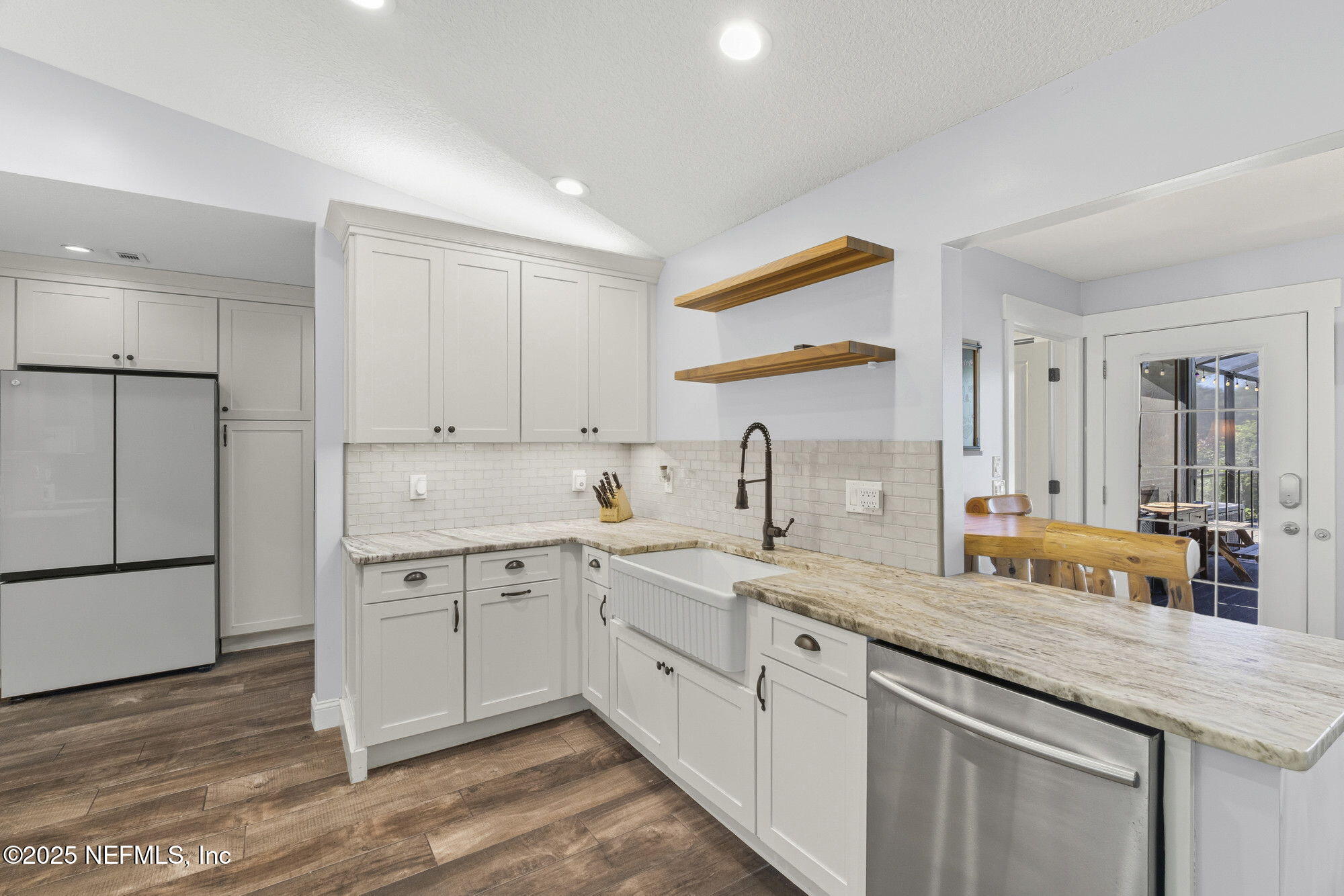 4299 Hawk Haven Road Middleburg, FL 32068 - Photo 30 of 100 Kitchen 7