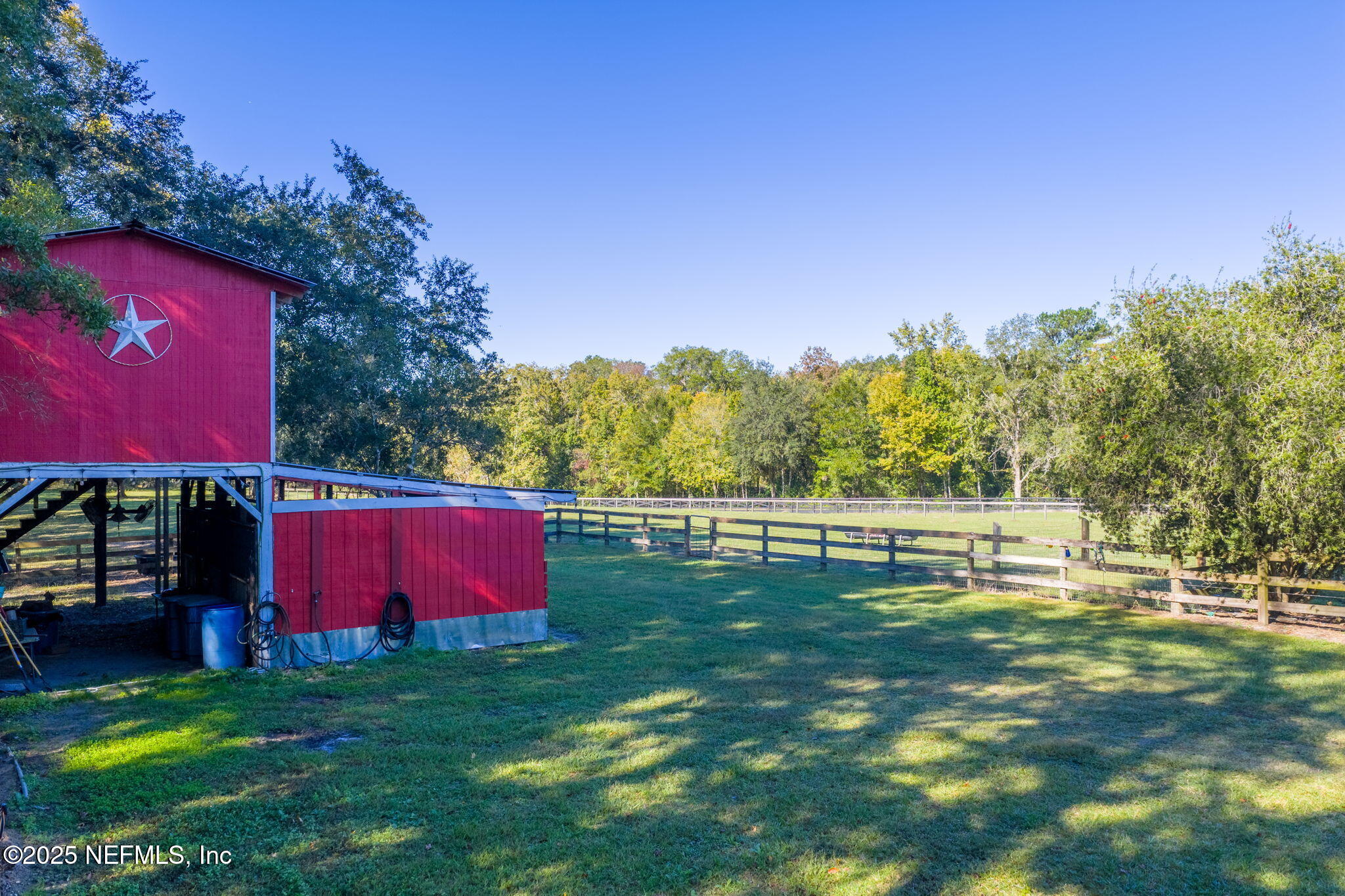 4299 Hawk Haven Road Middleburg, FL 32068 - Photo 60 of 100 Barn 5 and Pasture