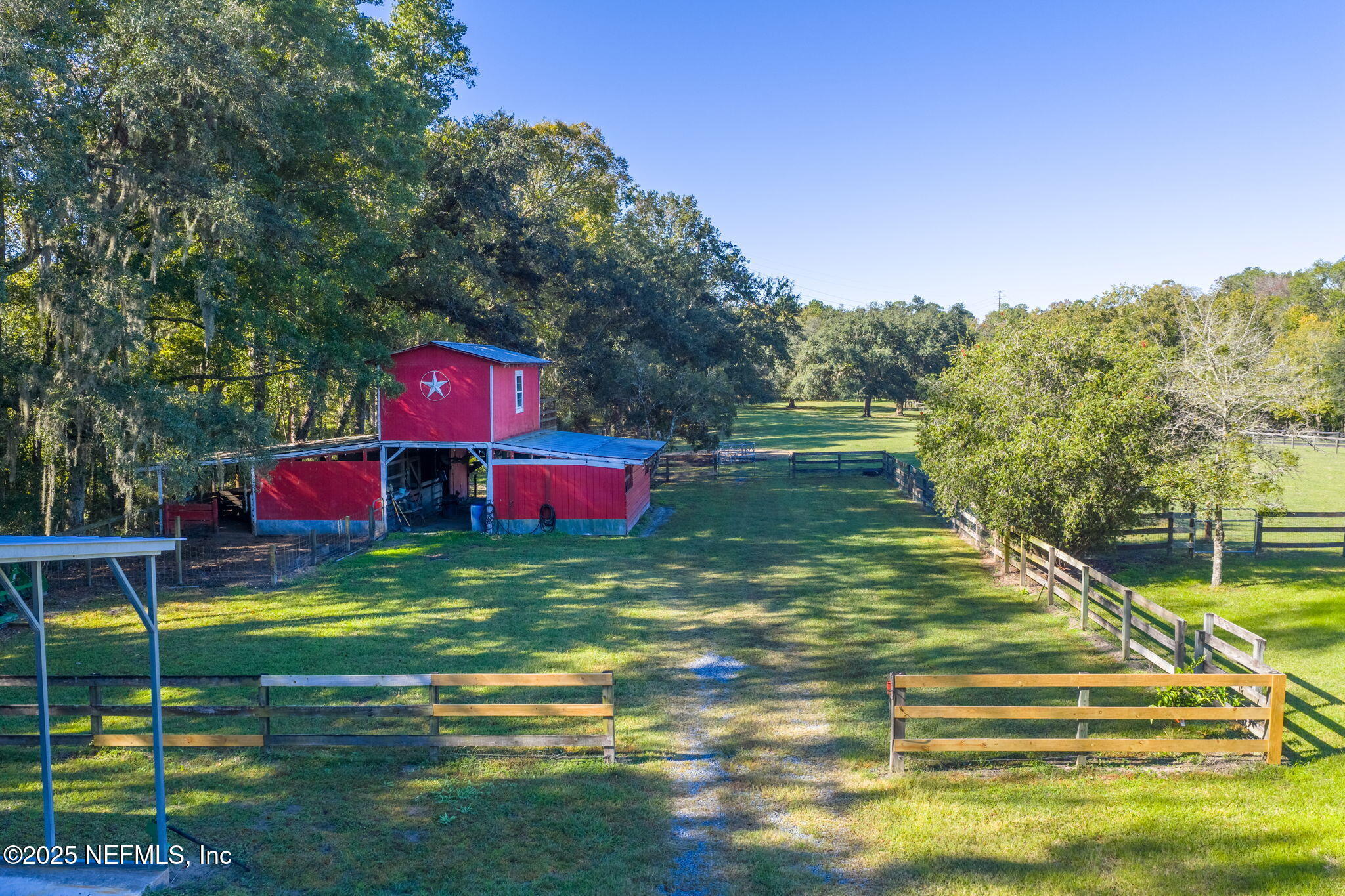 4299 Hawk Haven Road Middleburg, FL 32068 - Photo 92 of 100 Aerial View of Barn