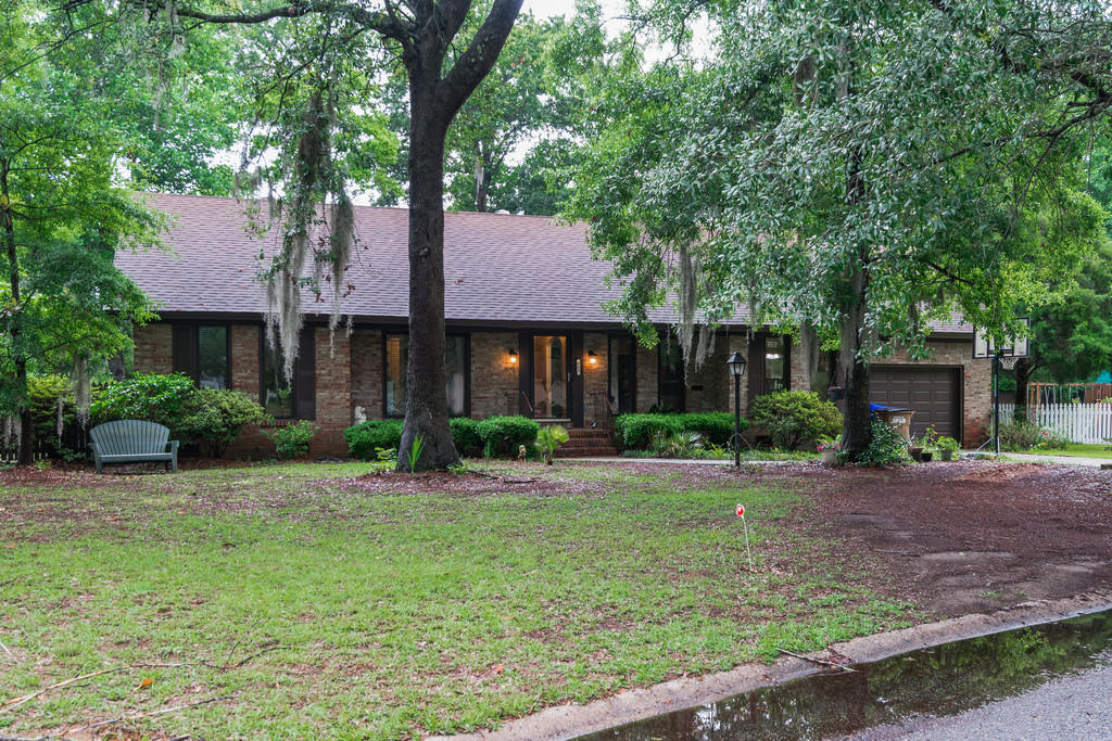 942 Anchor Road Charleston, SC 29412 - Photo 1 of 38 ng1805281-1003