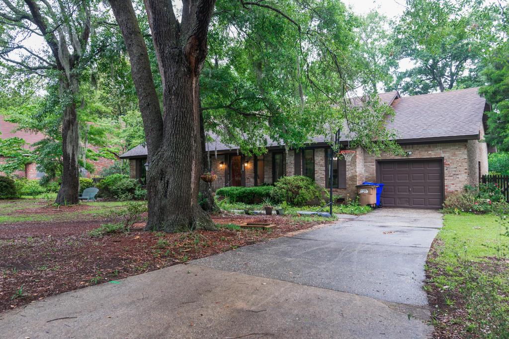 942 Anchor Road Charleston, SC 29412 - Photo 3 of 38 ng1805281-1004