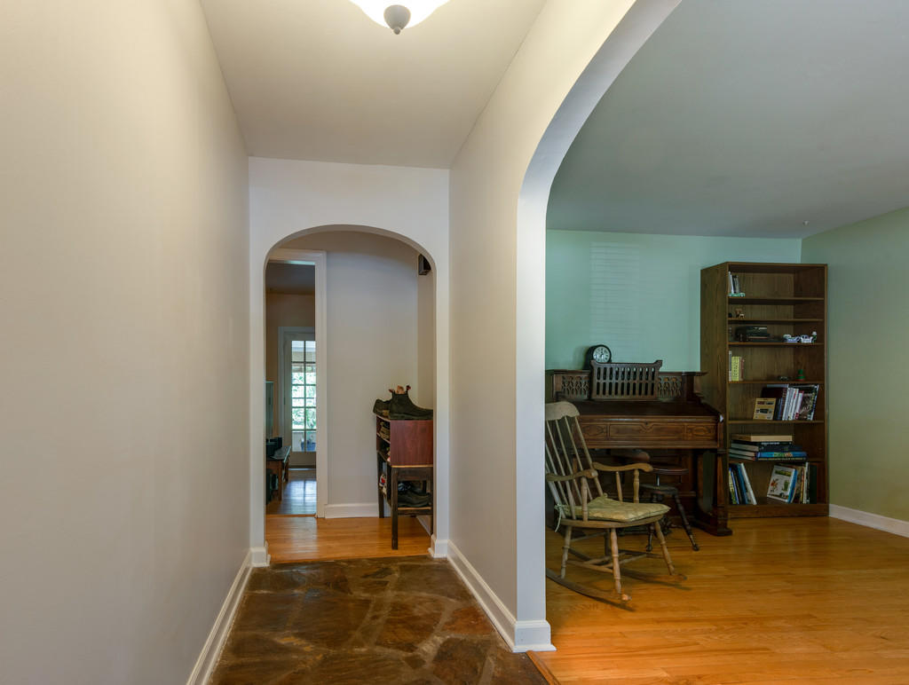 942 Anchor Road Charleston, SC 29412 - Photo 5 of 38 ng1807101-2006