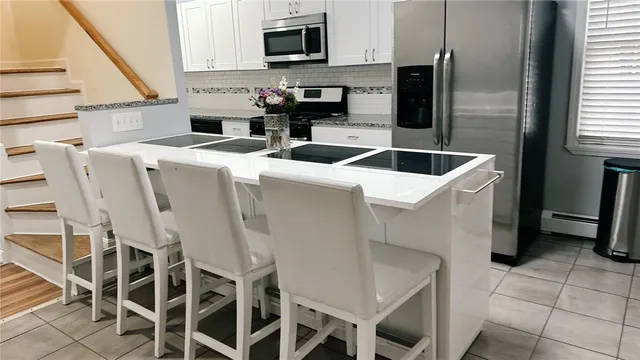 $449,900 | 71 Waller Street, Providence, RI 02908