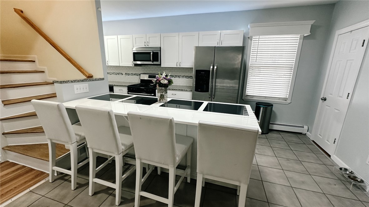 71 Waller Street Providence, RI 02908 - Photo 2 of 20