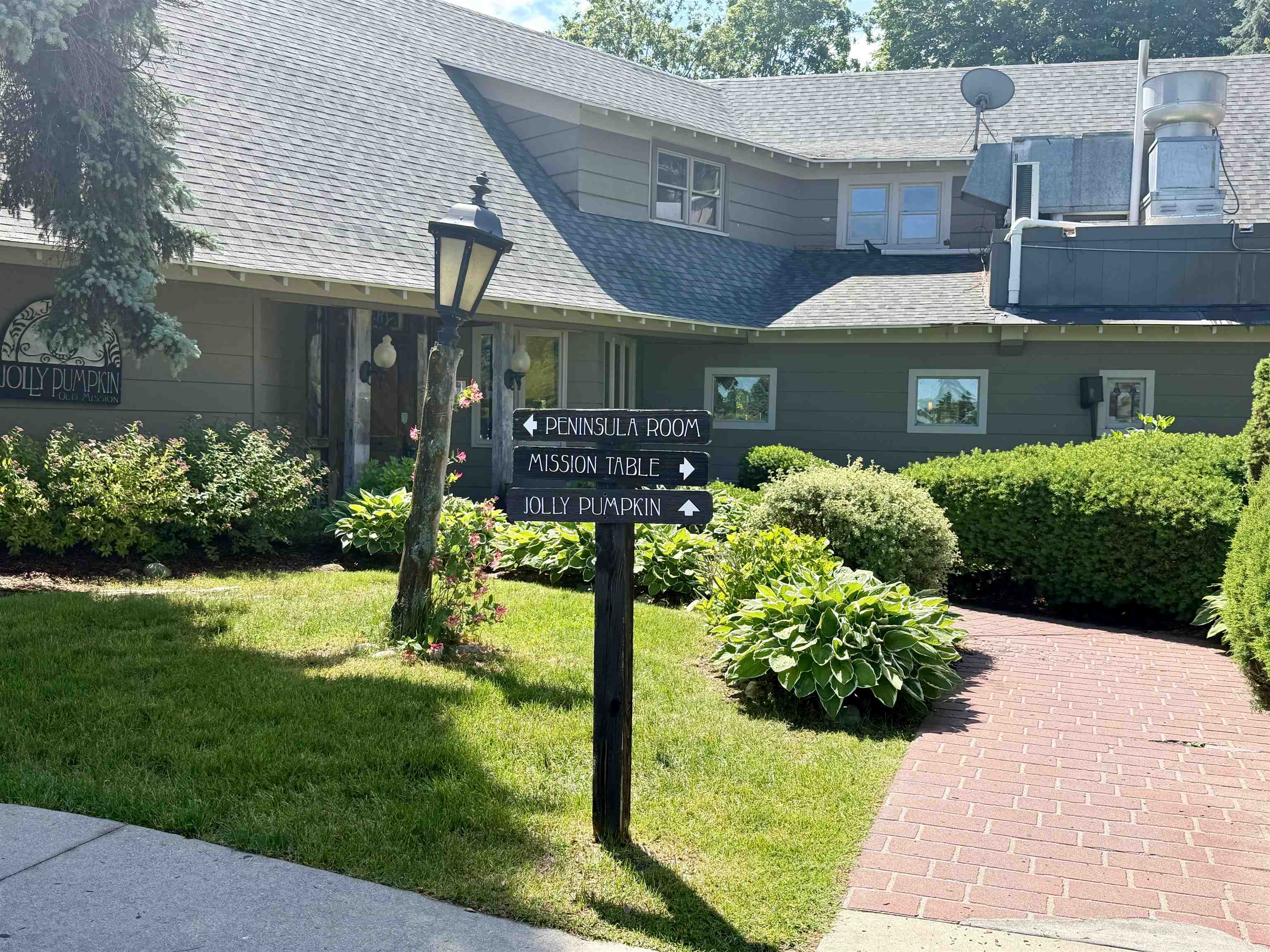 13686 Hedeen Road Traverse City, MI 49686 - Photo 43 of 56 1947061-c12e24ea-b26a-47ba-9e54-7c91fc96d866.JPG