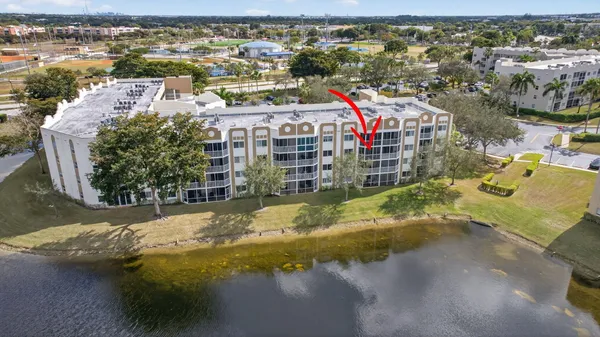 $189,000 | 7763 Southampton Terrace, Unit 303, Tamarac, FL 33321