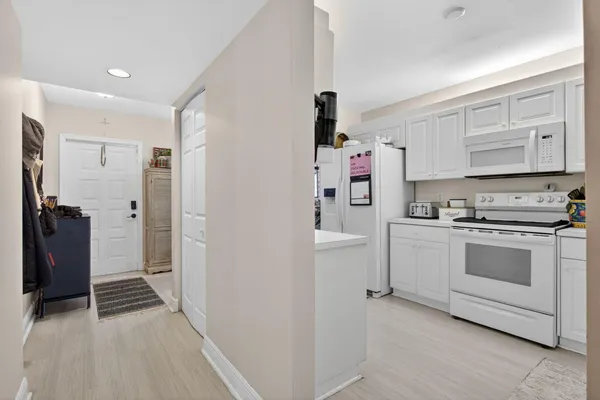 $189,000 | 7763 Southampton Terrace, Unit 303, Tamarac, FL 33321