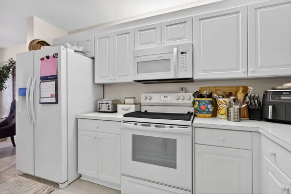 $189,000 | 7763 Southampton Terrace, Unit 303, Tamarac, FL 33321