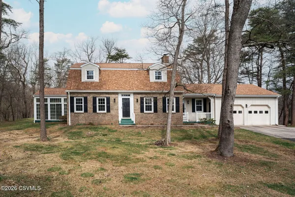 $425,000 | 1749 Mile Hill Road, Sunbury, PA 17801