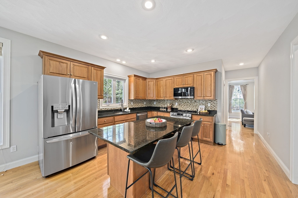 17 Alexandra Way Acton, MA 01720 - Photo 12 of 38