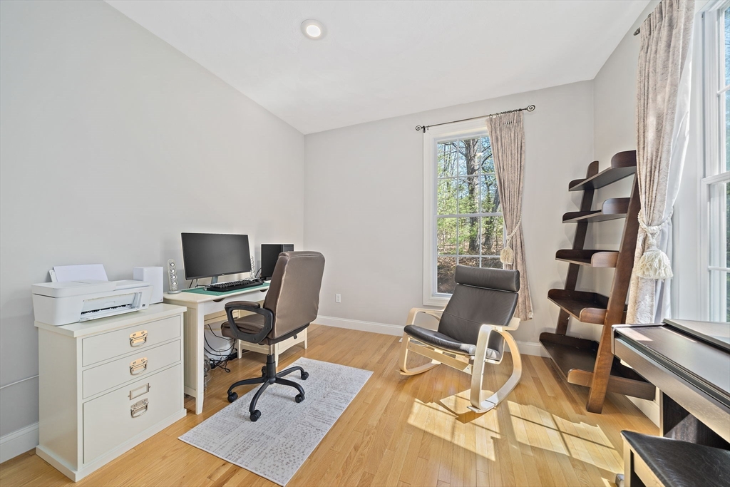 17 Alexandra Way Acton, MA 01720 - Photo 18 of 38