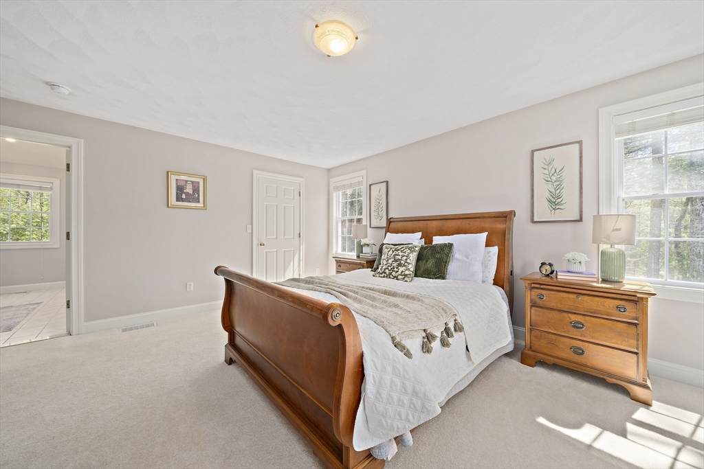 17 Alexandra Way Acton, MA 01720 - Photo 20 of 38