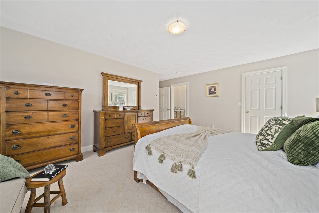 17 Alexandra Way Acton, MA 01720 - Photo 21 of 38