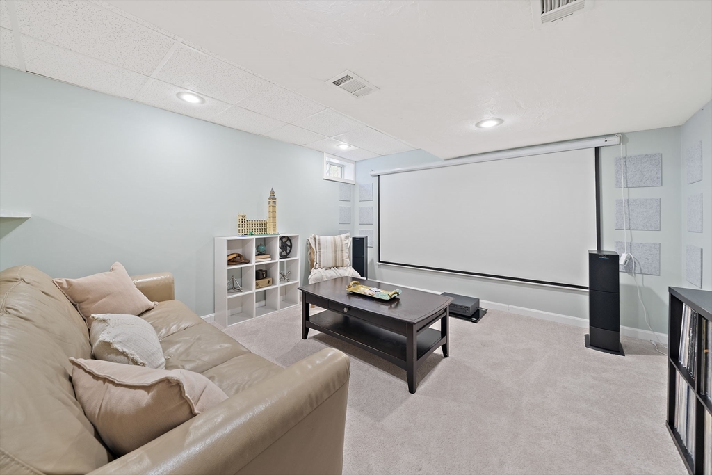 17 Alexandra Way Acton, MA 01720 - Photo 32 of 38