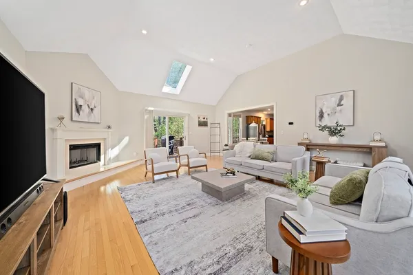 $1,149,000 | 17 Alexandra Way, Acton, MA 01720
