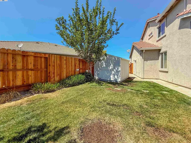 $760,000 | 2352 Gretchen Elizabeth Court, Tracy, CA 95377