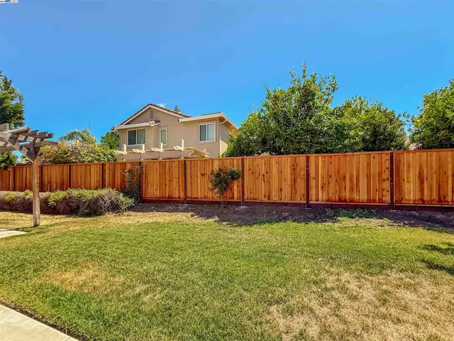 $760,000 | 2352 Gretchen Elizabeth Court, Tracy, CA 95377
