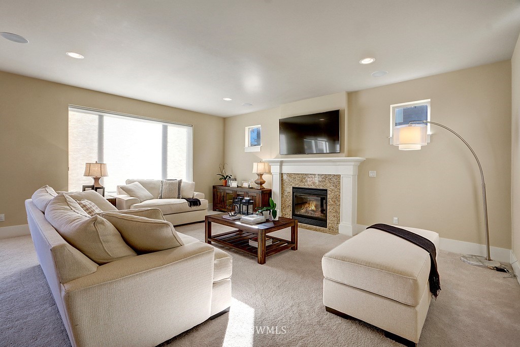 5212 Northeast 11th Court Renton, WA 98059 - Photo 2 of 23