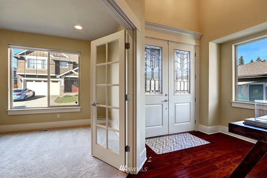 5212 Northeast 11th Court Renton, WA 98059 - Photo 11 of 23