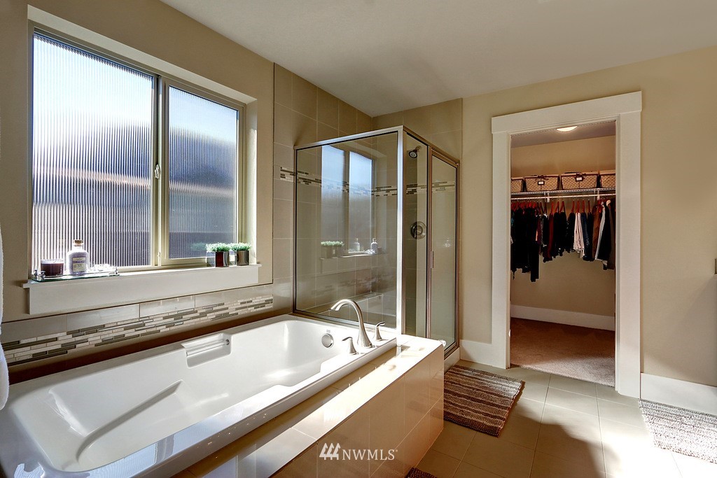 5212 Northeast 11th Court Renton, WA 98059 - Photo 15 of 23