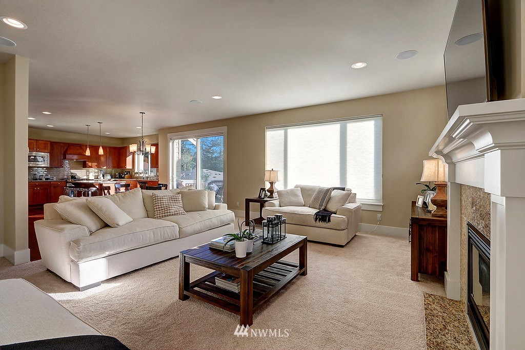 5212 Northeast 11th Court Renton, WA 98059 - Photo 3 of 23