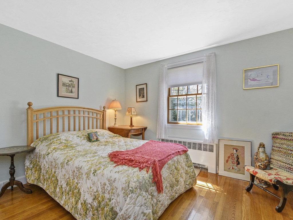 8 Hayward Road Wayland, MA 01778 - Photo 16 of 40