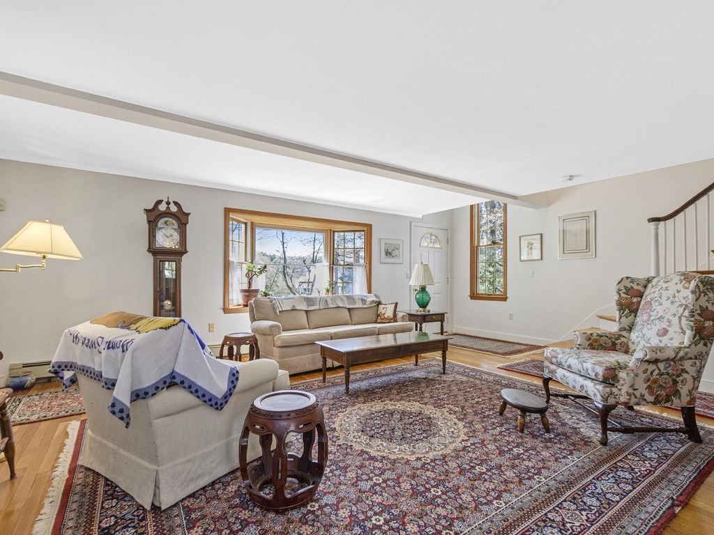 8 Hayward Road Wayland, MA 01778 - Photo 2 of 40