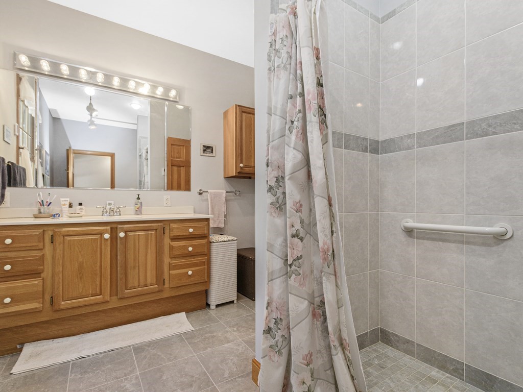 8 Hayward Road Wayland, MA 01778 - Photo 25 of 40
