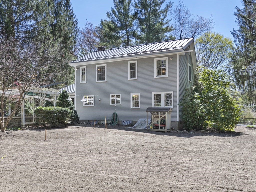 8 Hayward Road Wayland, MA 01778 - Photo 32 of 40