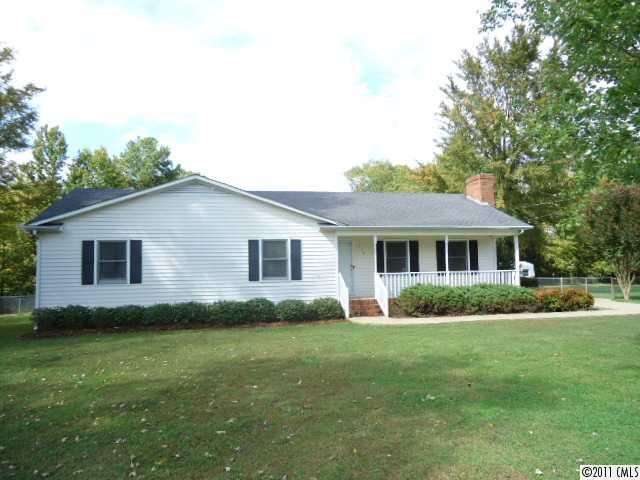 1017 Princeton Road Rock Hill, SC 29730 - Photo 1 of 12 Gallery Image 1
