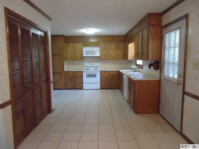 1017 Princeton Road Rock Hill, SC 29730 - Photo 4 of 12 Gallery Image 4