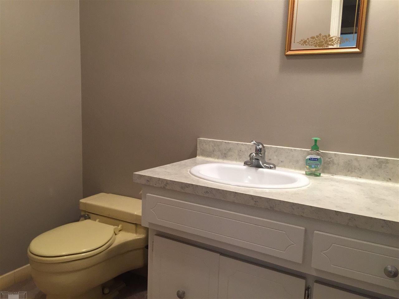 1750 Vernier Road, Unit 28 Grosse Pointe, MI 48236 - Photo 14 of 19 Half bath