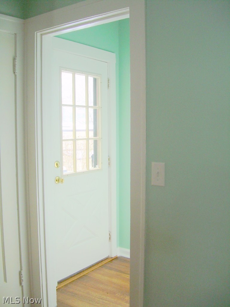 864 Roanoke Road Cleveland Heights, OH 44121 - Photo 11 of 25