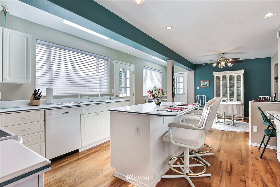 5478 Fairlawn Road Southwest Lakewood, WA 98499 - Photo 11 of 15 Gallery Image 11