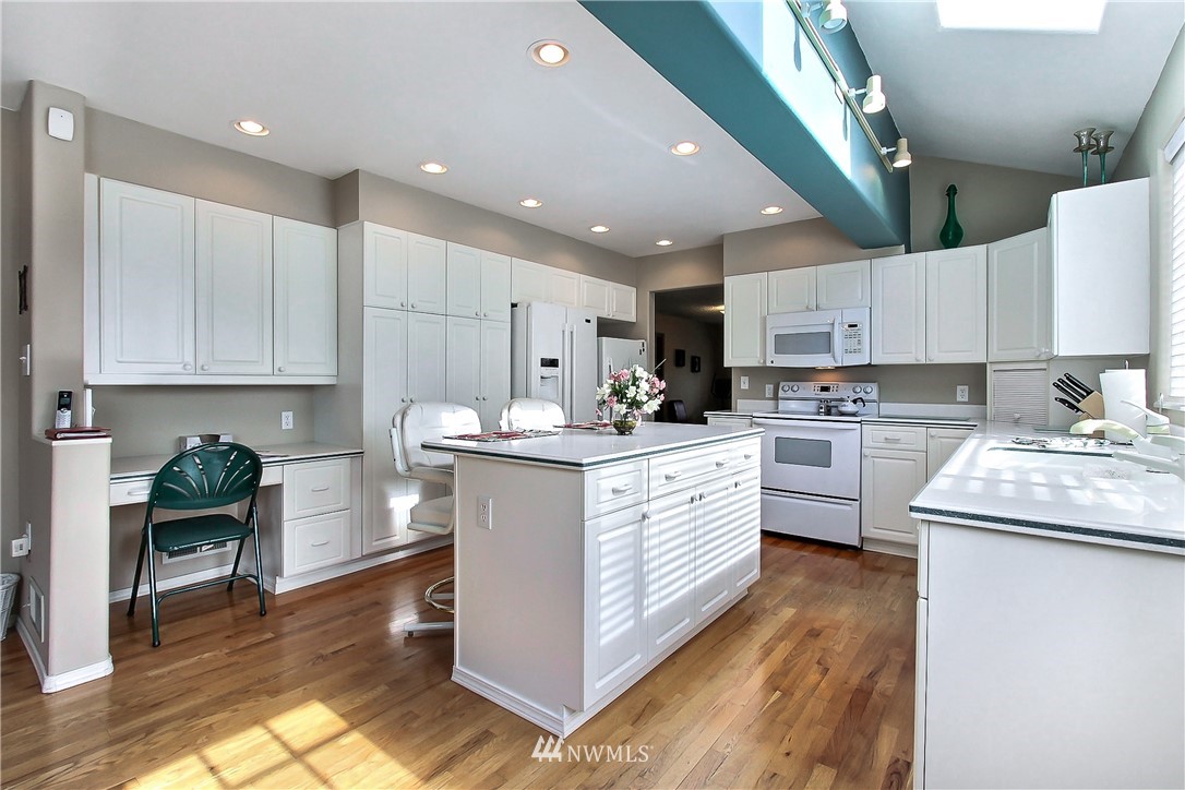 5478 Fairlawn Road Southwest Lakewood, WA 98499 - Photo 12 of 15 Gallery Image 12