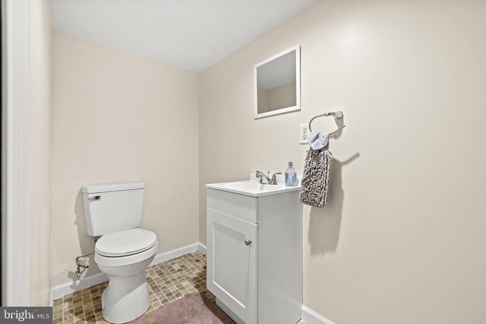 26927 Boyce Mill Road Greensboro, MD 21639 - Photo 39 of 61 1/2 bath in bonus room