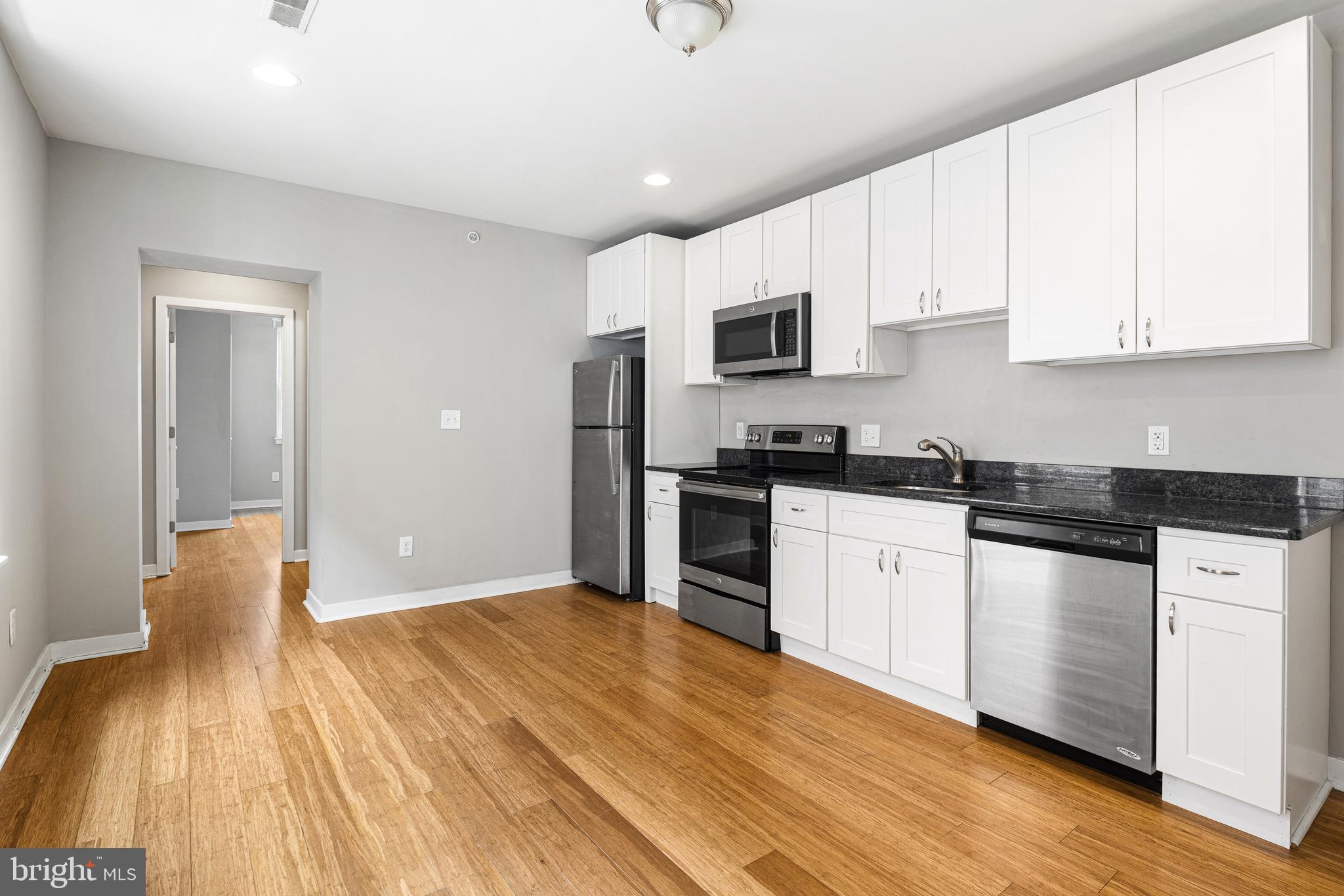 616 South 4th Street, Unit 2R Philadelphia, PA 19147 - Photo 3 of 13