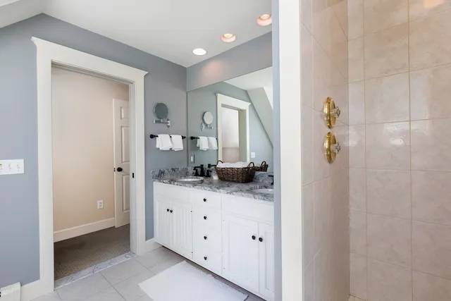 $3,999,000 | 20 Edgemont Landing, Newbury, NH 03255