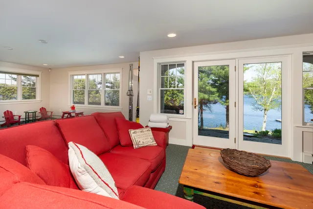 $3,999,000 | 20 Edgemont Landing, Newbury, NH 03255