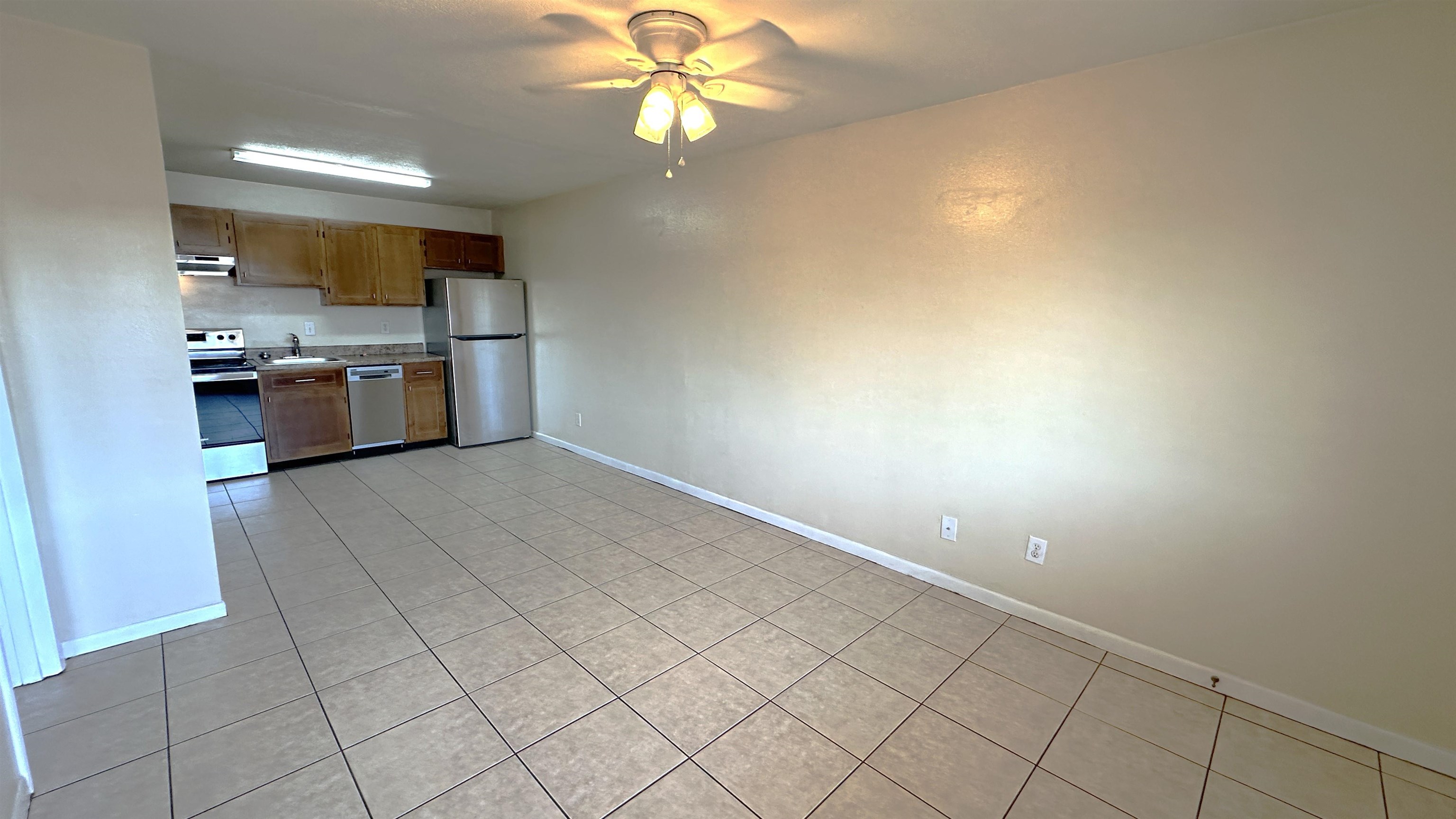 403 Hayden Road, Unit 221 Tallahassee, FL 32304 - Photo 13 of 15