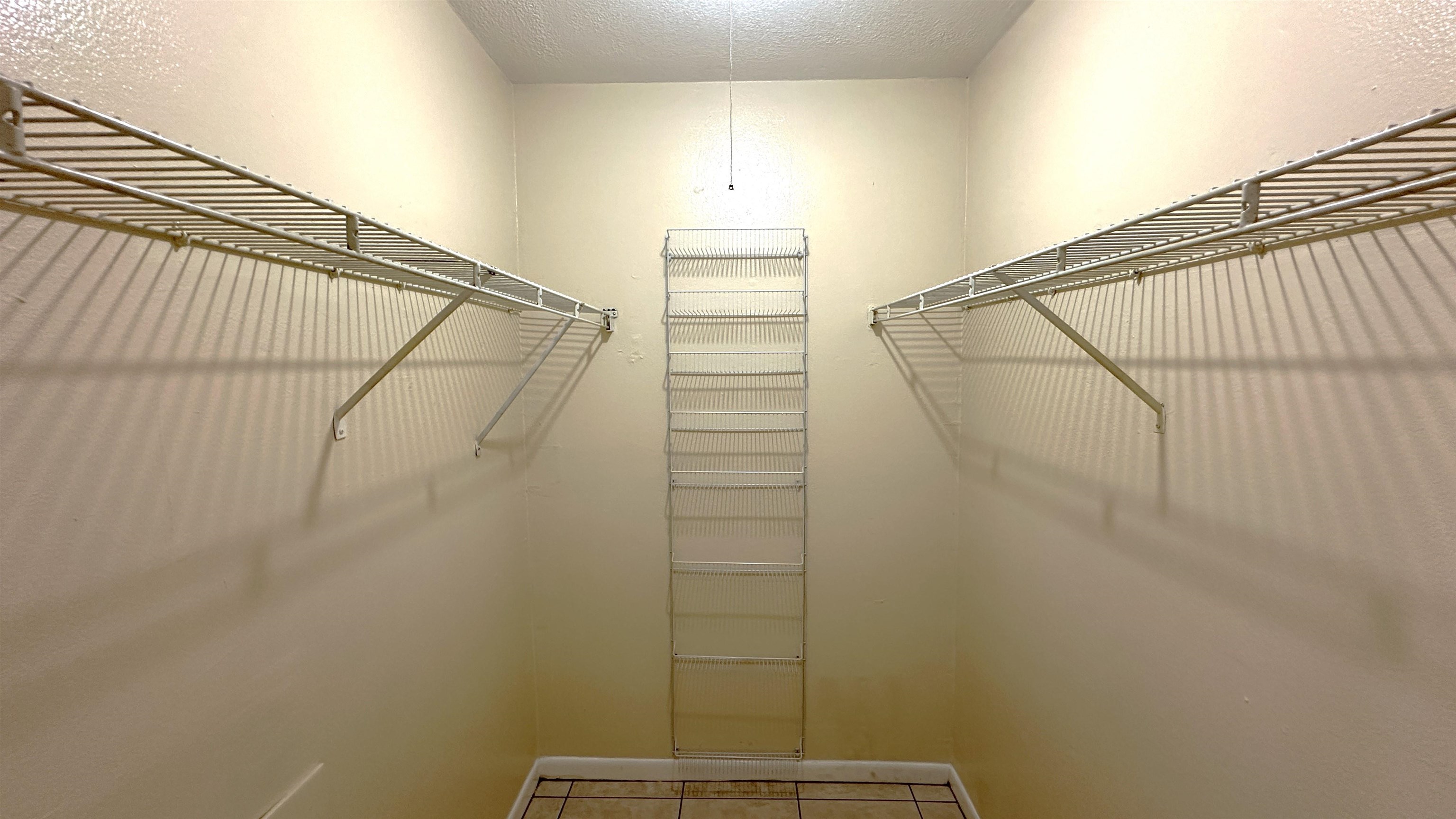 403 Hayden Road, Unit 221 Tallahassee, FL 32304 - Photo 9 of 15