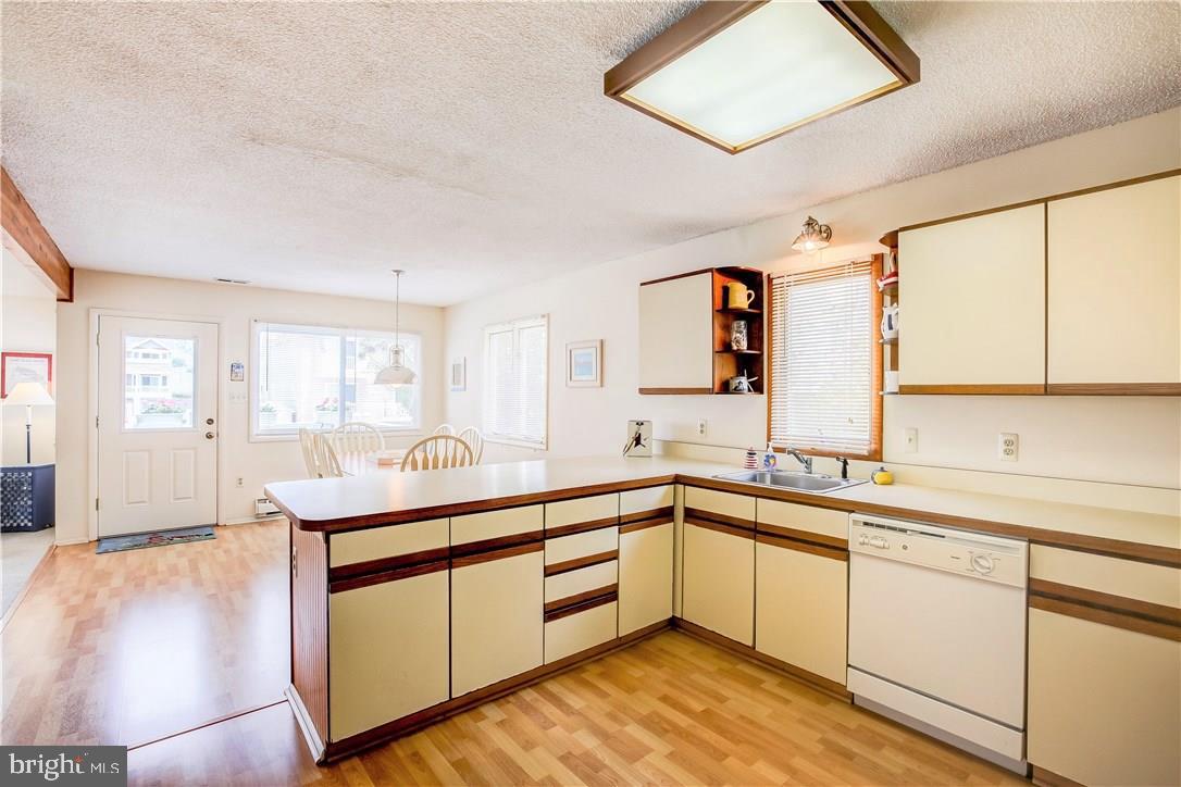420 Dock Road Beach Haven, NJ 08008 - Photo 19 of 36