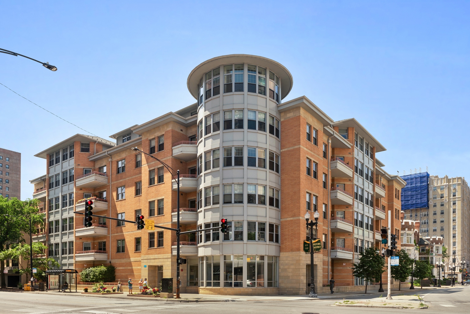 5556 North Sheridan Road, Unit 408 Chicago, IL 60640 - Photo 1 of 19 a front view of a building