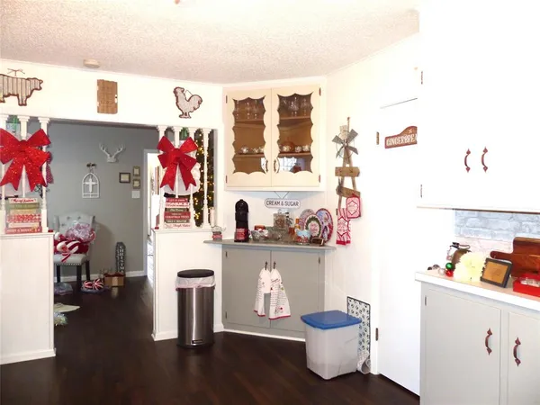 $244,500 | 802 South China Street, Brady, TX 76825