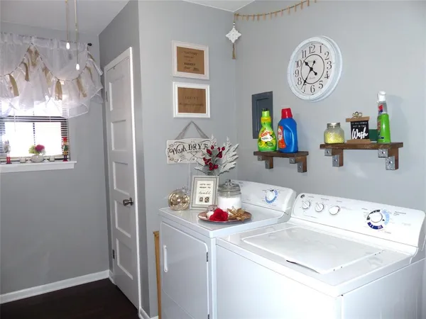 $244,500 | 802 South China Street, Brady, TX 76825