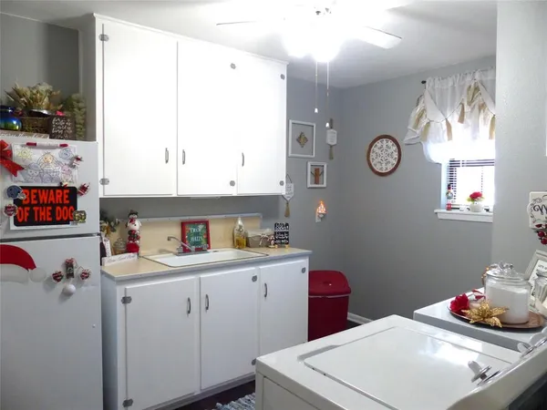 $244,500 | 802 South China Street, Brady, TX 76825